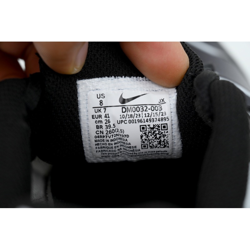 EM Sneakers Nike Air Max Plus Black Metallic Silver