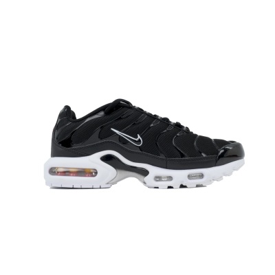 EM Sneakers Nike Air Max Plus Black White 02