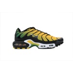 EM Sneakers Nike Air Max Plus Varsity Maize Pine Green