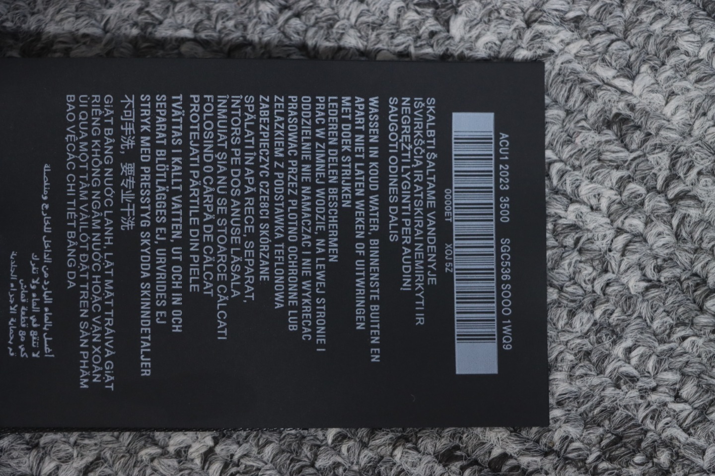 EM Sneakers Prada Triangle Logo Solid Color Hooded Down Jacket Dark Blue