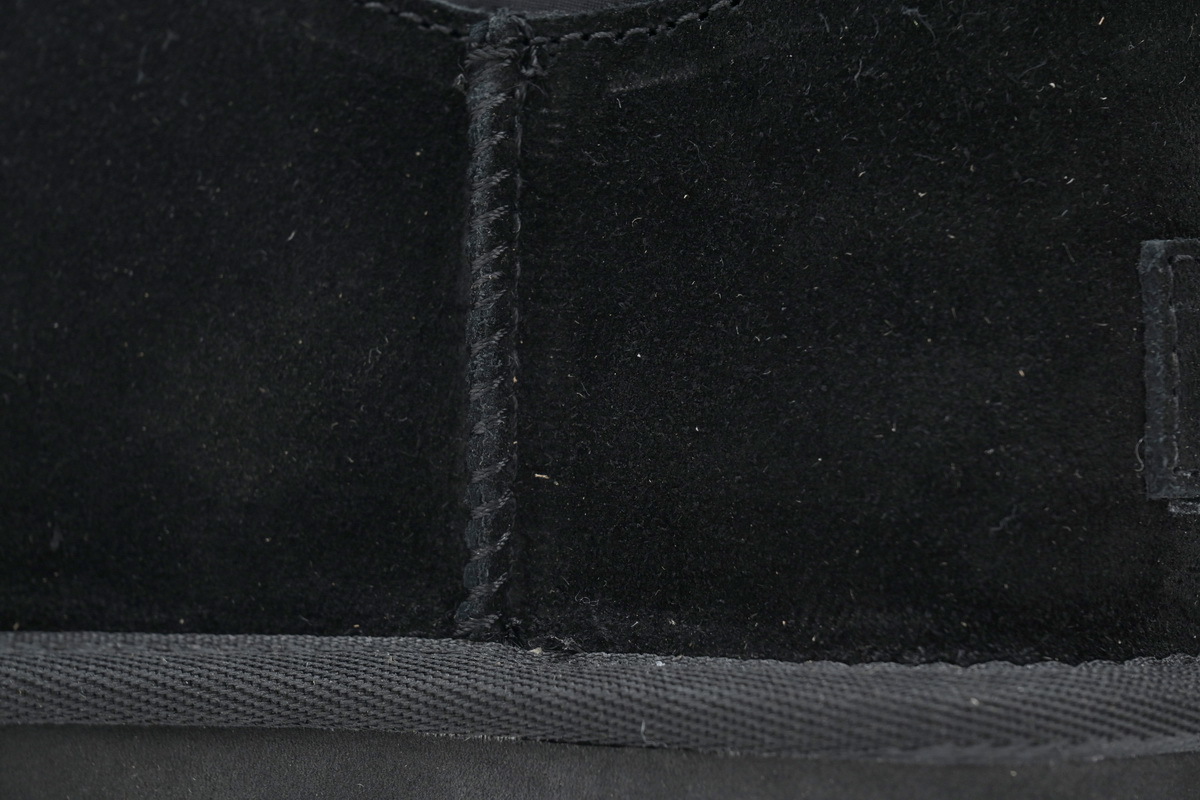 EM Sneakers UGG Classic Dipper Platform Boot Black