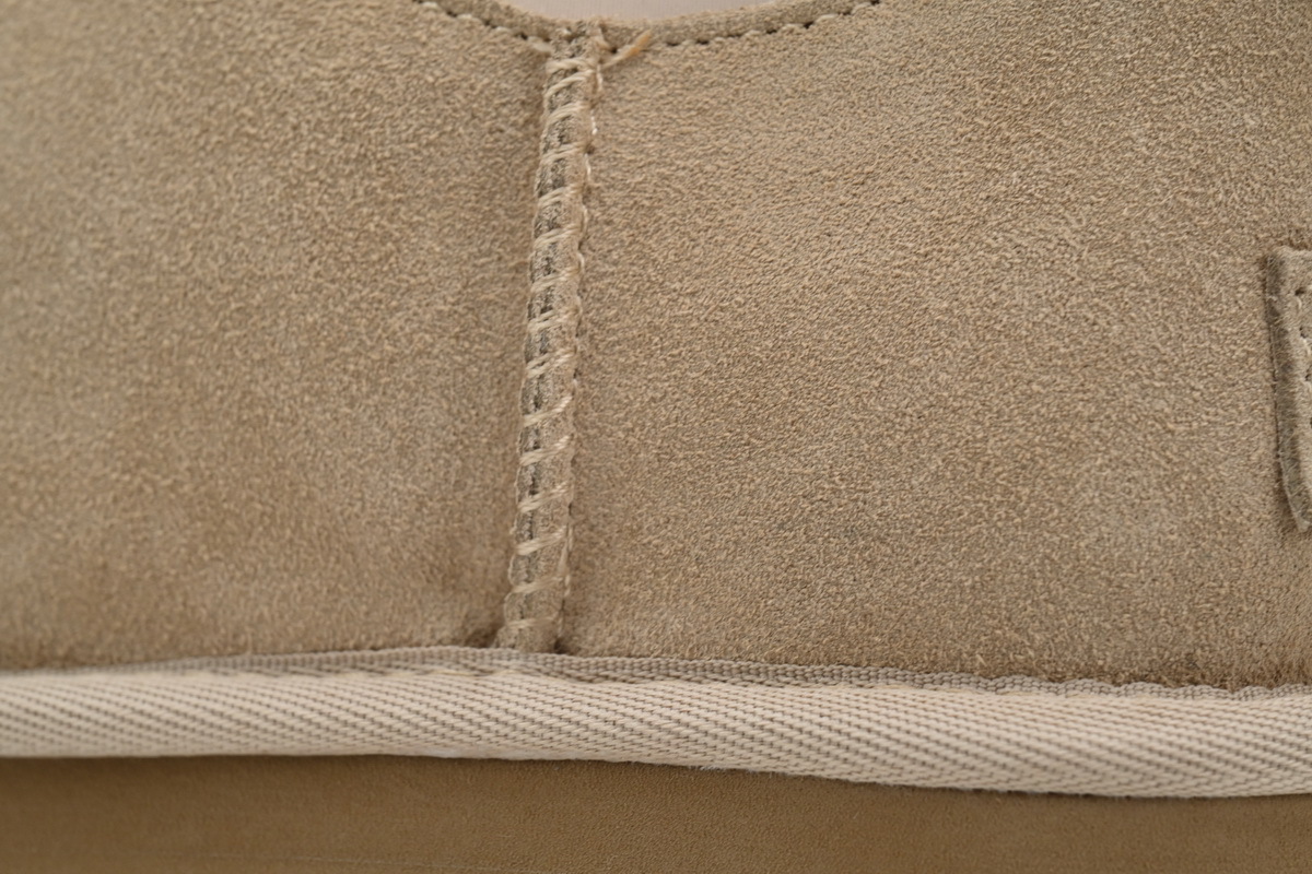 EM Sneakers UGG Classic Dipper Platform Boot Khaki