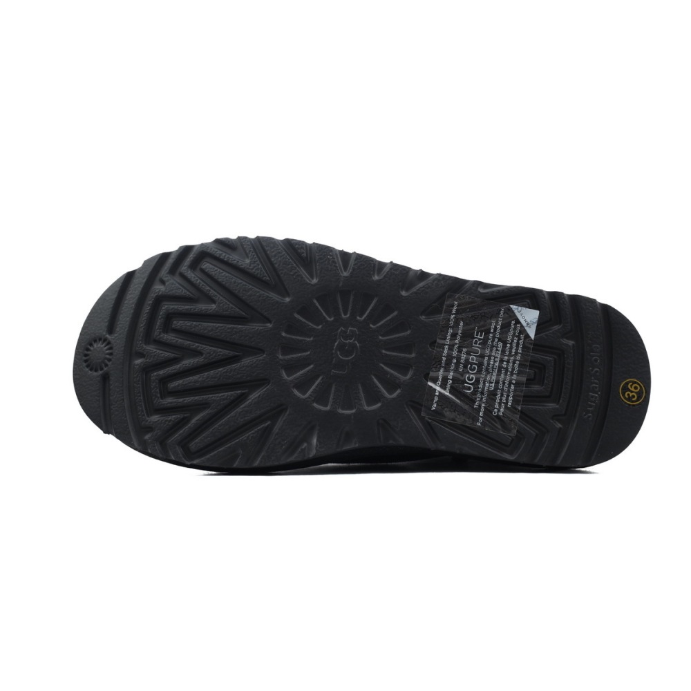 EM Sneakers UGG Classic Ultra Mini Low-Top Boot Black