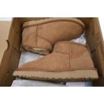 EM Sneakers UGG Classic Ultra Mini Low-Top Boot Brown