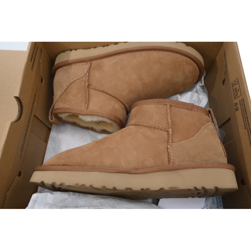 EM Sneakers UGG Classic Ultra Mini Low-Top Boot Brown