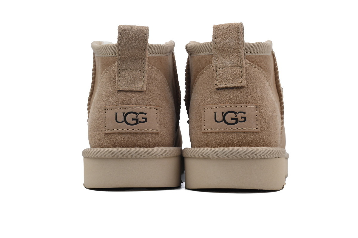 EM Sneakers UGG Classic Ultra Mini Low-Top Boot Maroon
