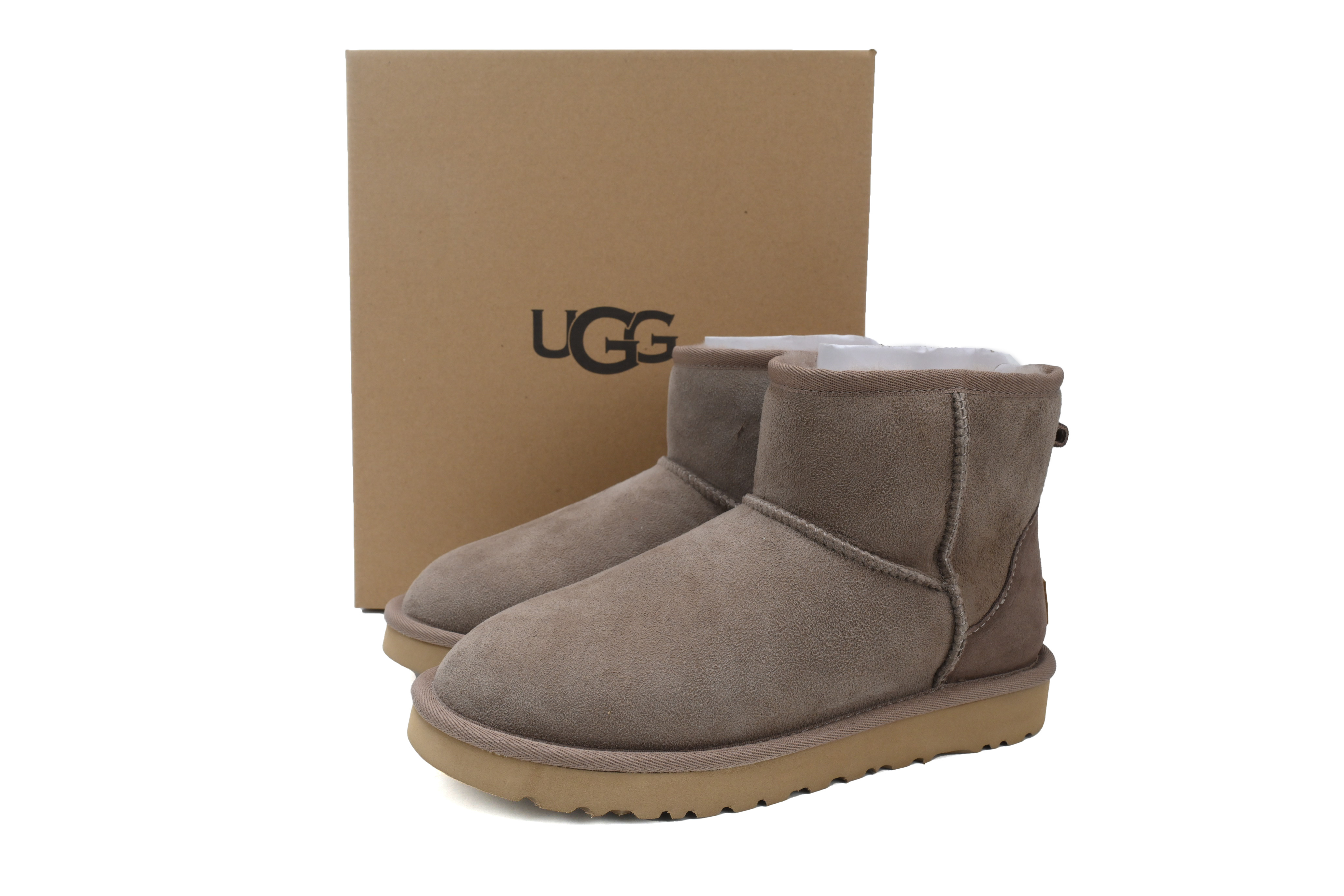 EM Sneakers UGG Classic Ultra Mini Mid-Top Boot Brown
