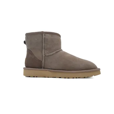 EM Sneakers UGG Classic Ultra Mini Mid-Top Boot Brown 02