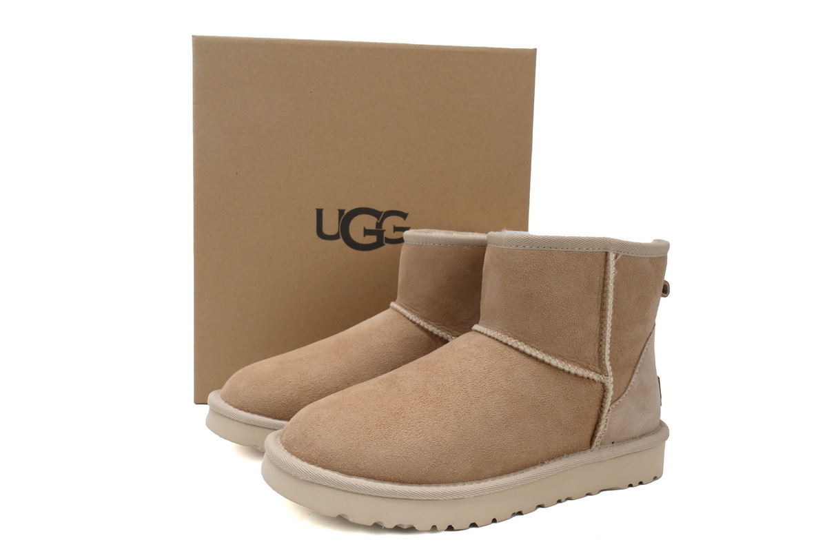 EM Sneakers UGG Classic Ultra Mini Mid-Top Boot Khaki