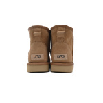 EM Sneakers UGG Classic Ultra Mini Mid-Top Boot Maroon