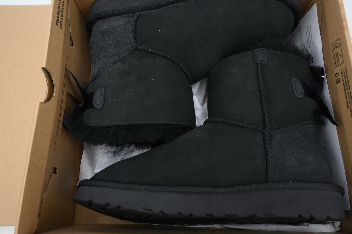 EM Sneakers UGG Mini Bailey Suede Bow Boot Black