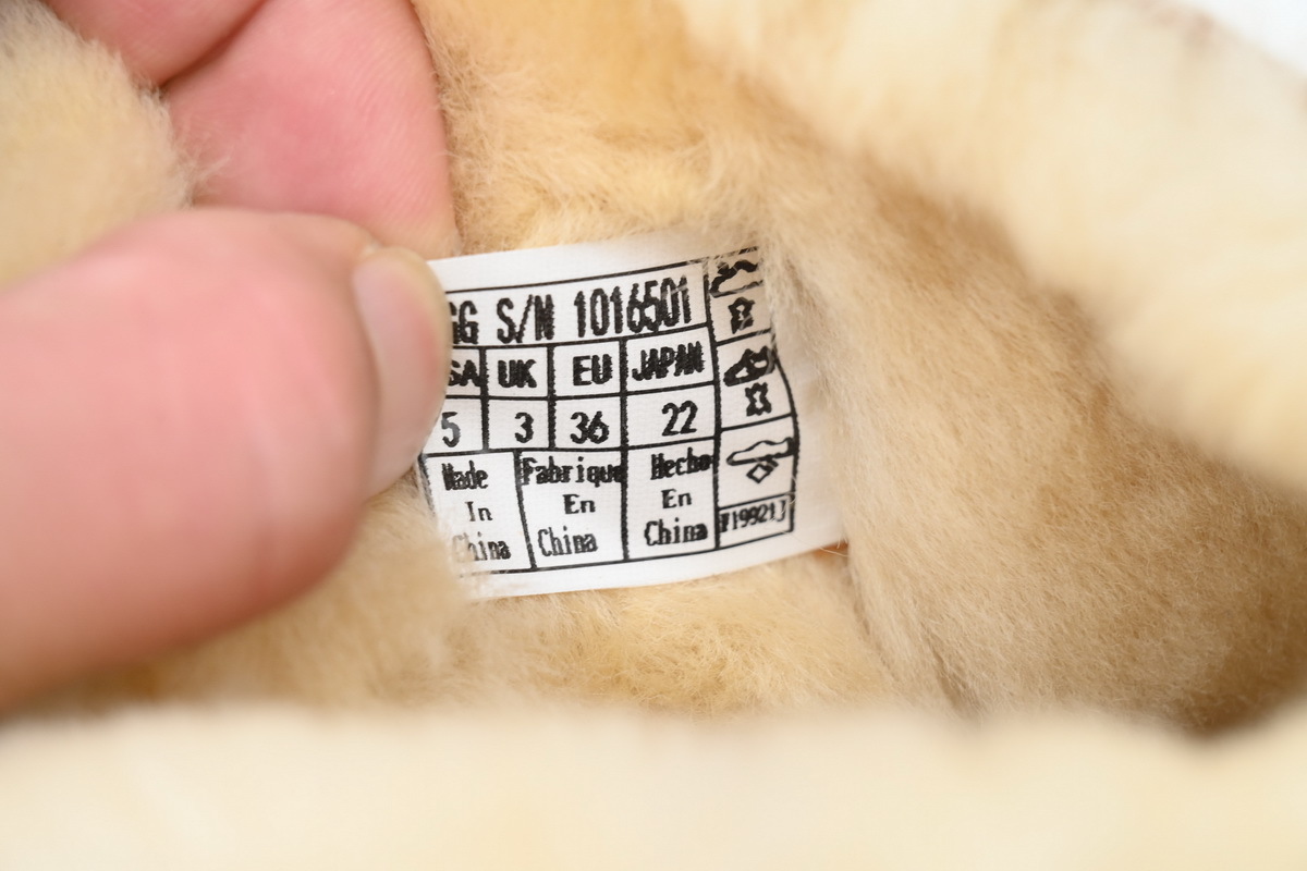 EM Sneakers UGG Mini Bailey Suede Bow Boot Brown