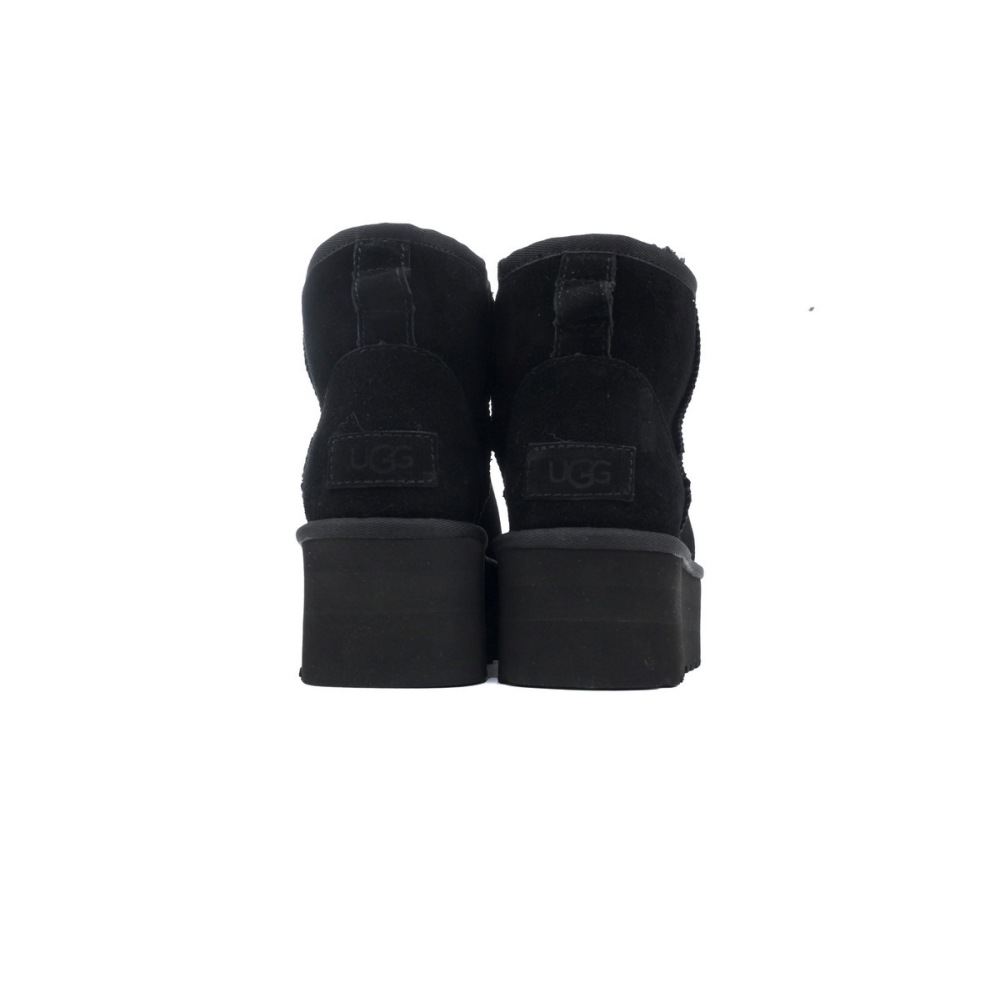 EM Sneakers UGG Classic Ultra Mini Platform Mid-Top Boot Black