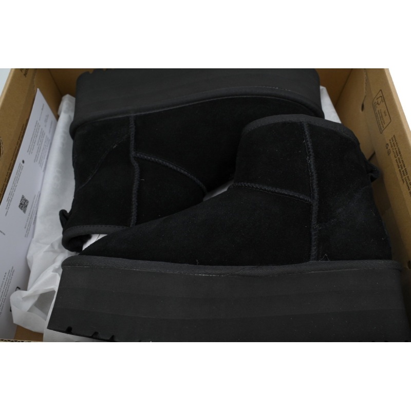 EM Sneakers UGG Classic Ultra Mini Platform Mid-Top Boot Black