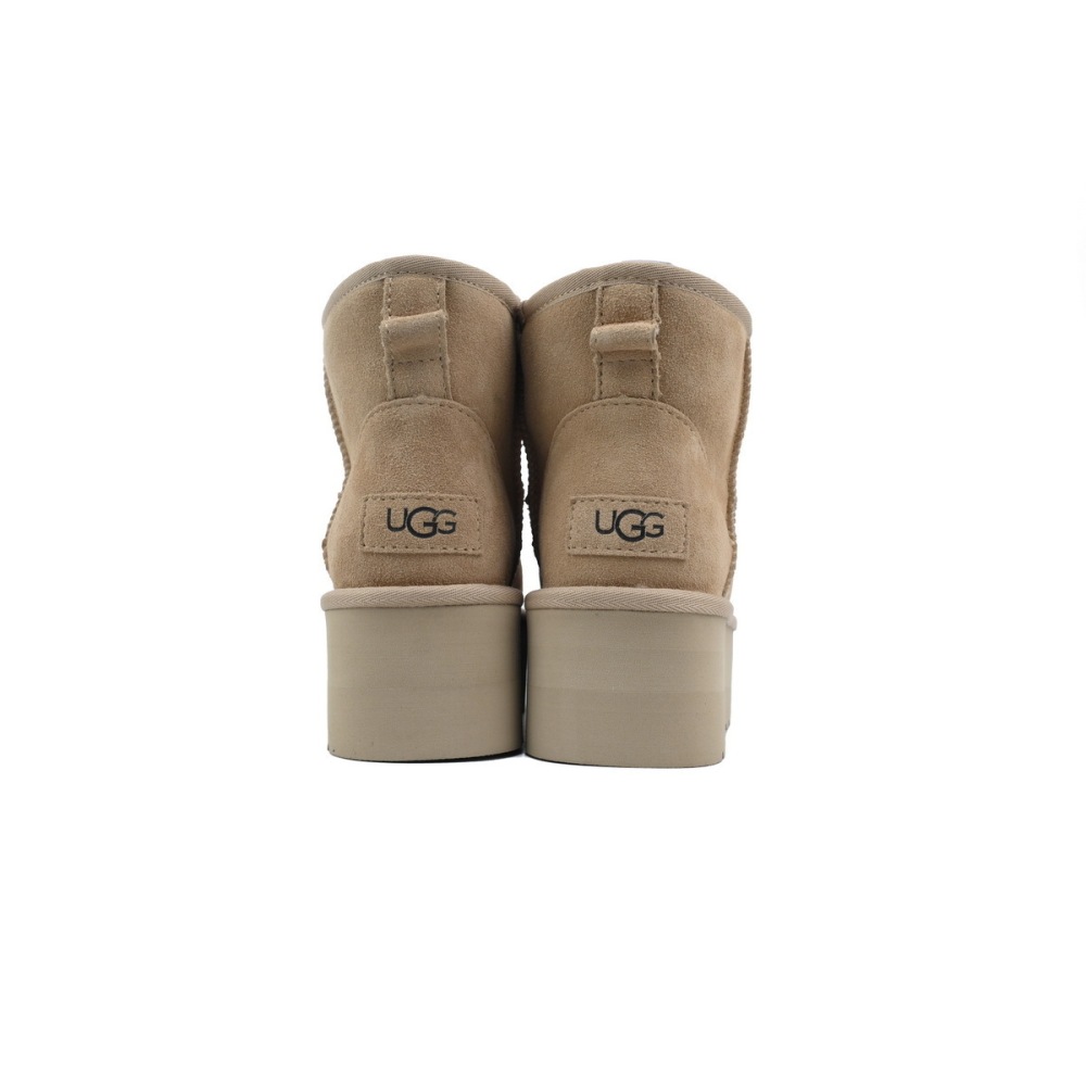 EM Sneakers UGG Classic Ultra Mini Platform Mid-Top Boot Khaki