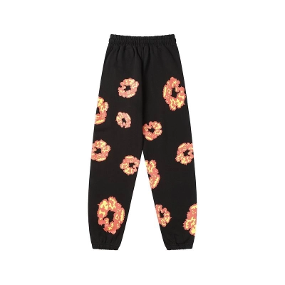 EM Sneakers Denim Tears  x Offset The Cotton Wreath Sweatpants Black 02