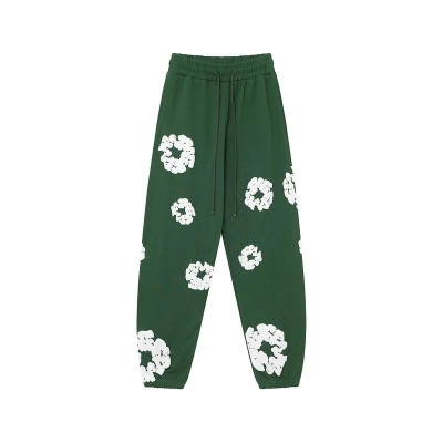 EM Sneakers Denim Tears The Cotton Wreath Sweatpants Green 01