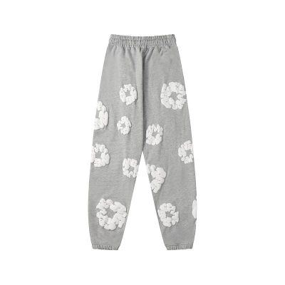 EM Sneakers Denim Tears The Cotton Wreath Sweatpants Grey 01