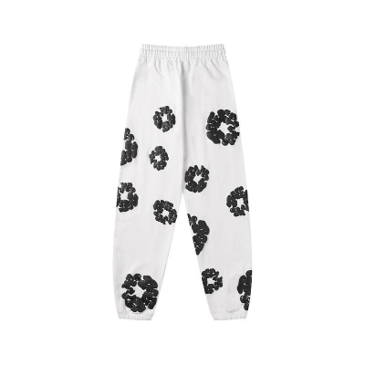 EM Sneakers Denim Tears The Cotton Wreath Sweatpants White and Black Flower 02