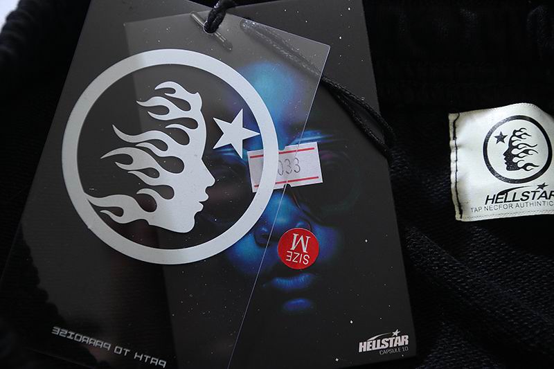 EM Sneakers Airbrushed Skull Flare Sweatpants Black Multi