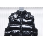 EM Sneakers Moncler Maya Hooded Down Vest Black