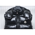EM Sneakers Moncler Bormes Hooded Down Vest Black