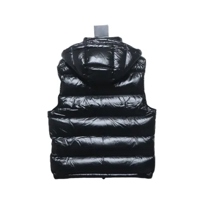EM Sneakers Moncler Bormes Hooded Down Vest Black 02