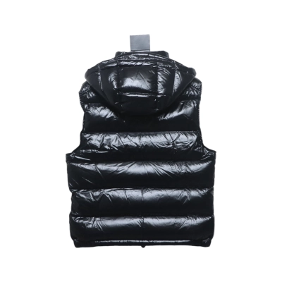 EM Sneakers Moncler Bormes Hooded Down Vest Black 02