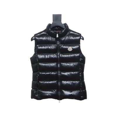EM Sneakers Moncler Women's Ghany Mock Neck Down Vest Black 01