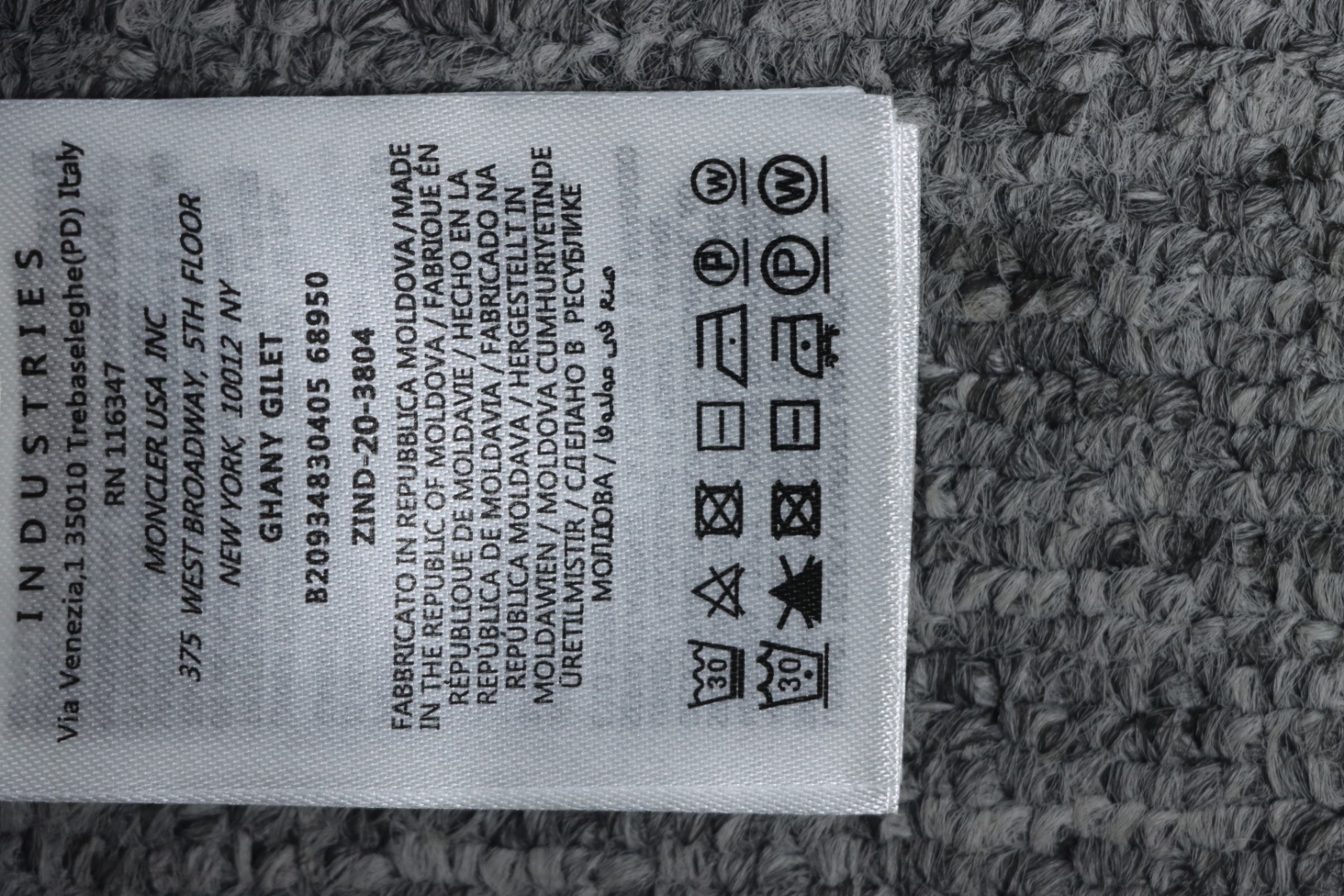 EM Sneakers Moncler Women's Ghany Mock Neck Down Vest Black