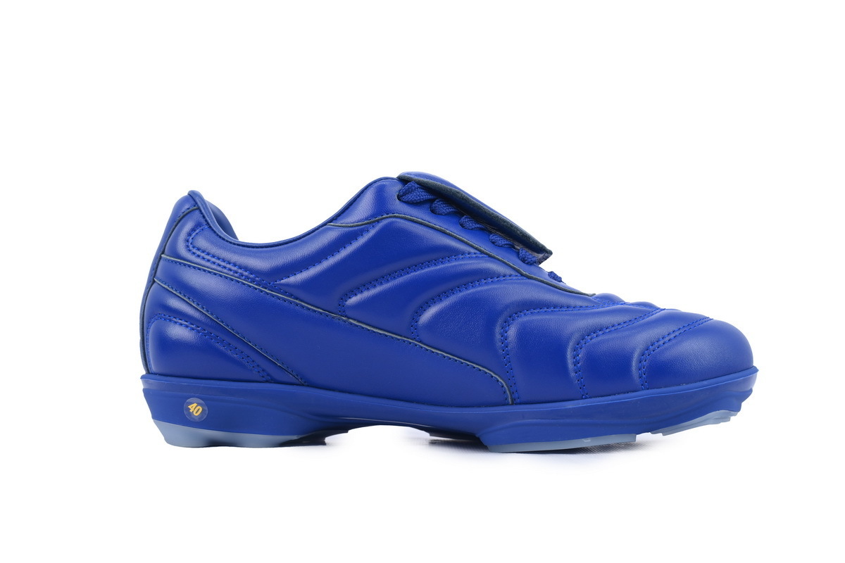 EM Sneakers Louis Vuitton LV Footprint Soccer Sneaker Blue