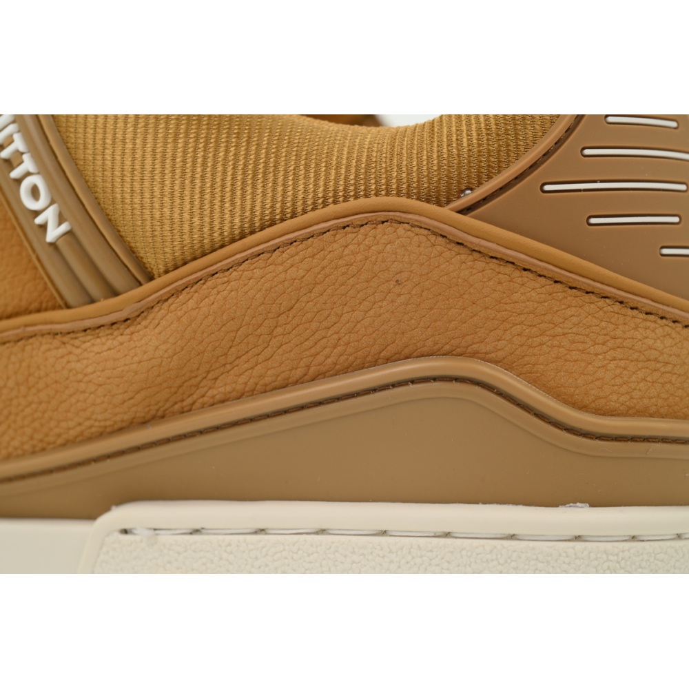 EM Sneakers Louis Vuitton LV Trainer Brown Skin With White Background