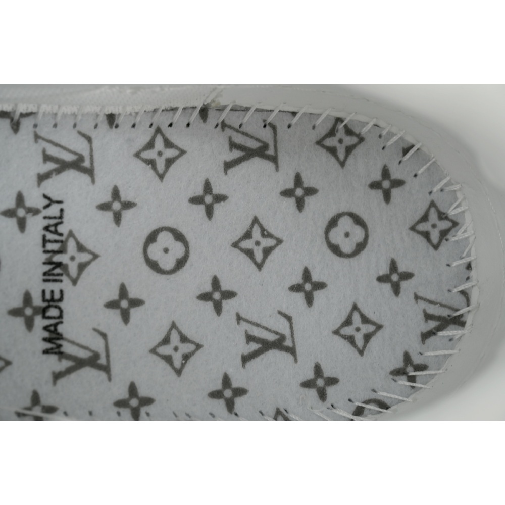 EM Sneakers Louis Vuitton LV Trainer White Green Rivets