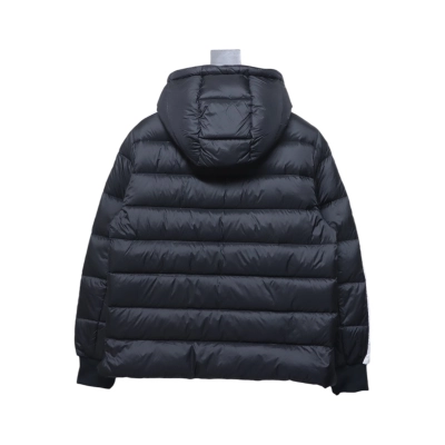EM Sneakers Moncler Stellaire Hooded Black and White Colorblock Down Jacket 02
