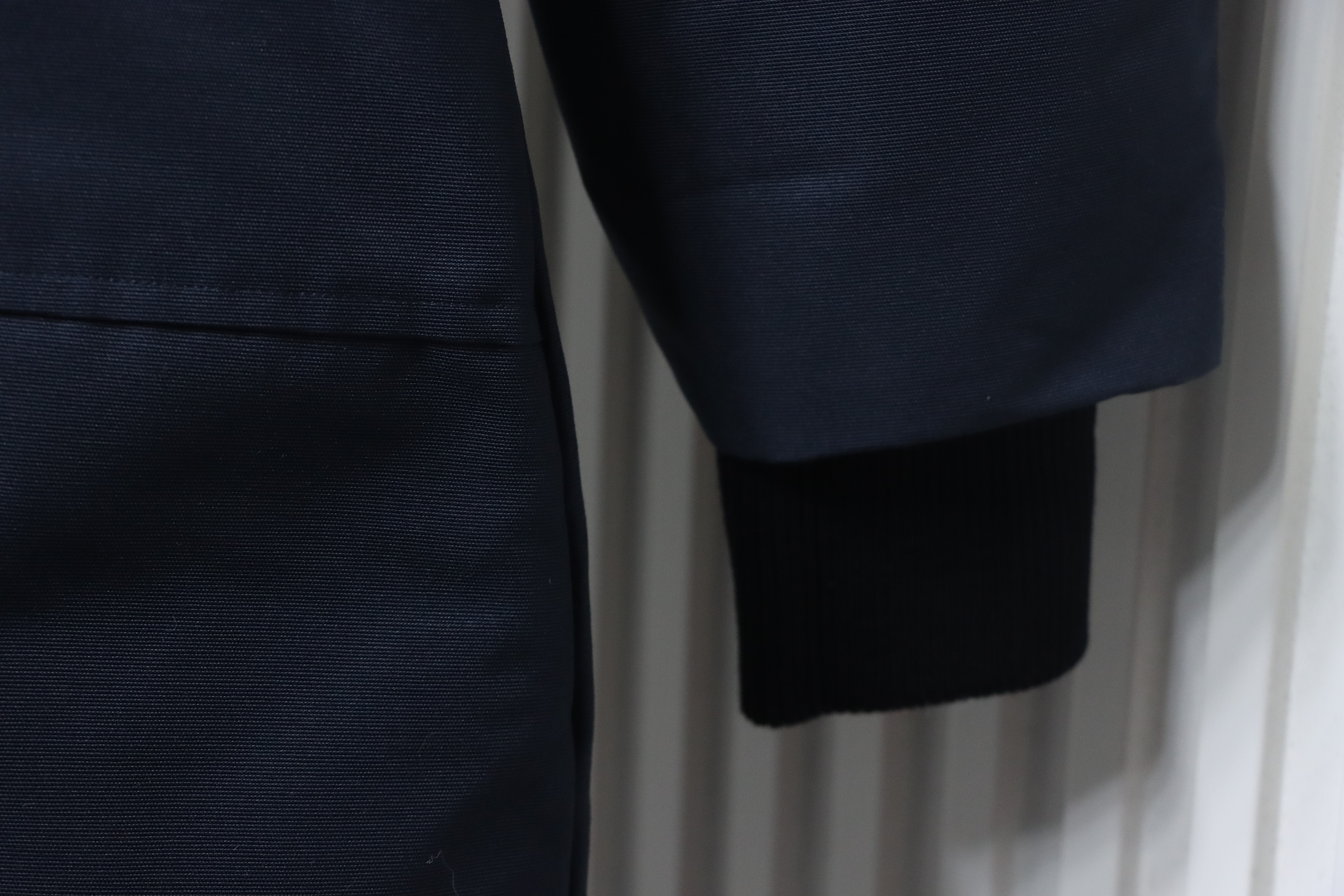 EM Sneakers Moose knuckles Women's Stirling Parka Zip-Up White Fur Jacket Navy