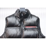 EM Sneakers Prada Light Nylon Down Vest Black