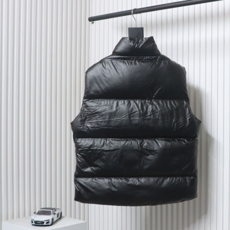 EM Sneakers Prada Light Nylon Down Vest Black