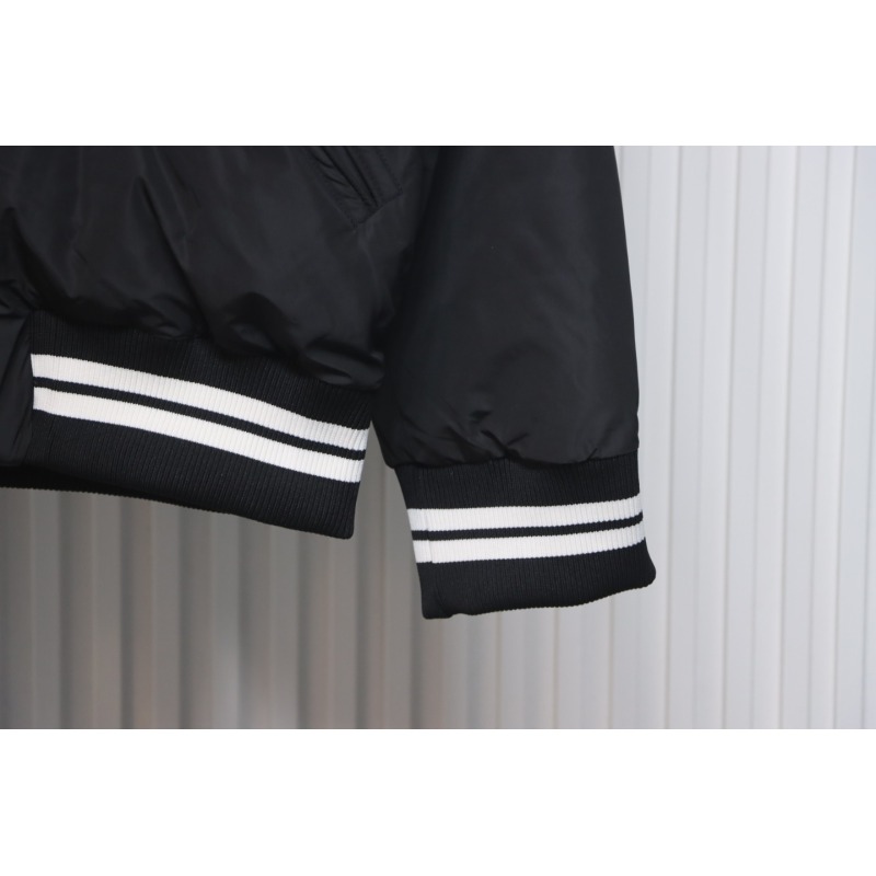 EM Sneakers Moncler Lateltin Black M Mark Varsity Black Down Jacket