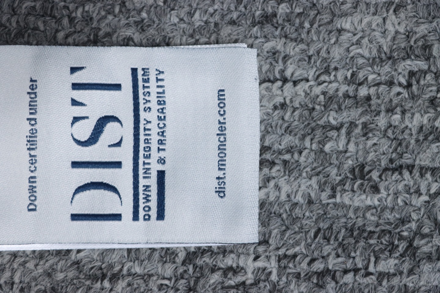 EM Sneakers Moncler Lateltin White M Mark Varsity Gray Down Jacket