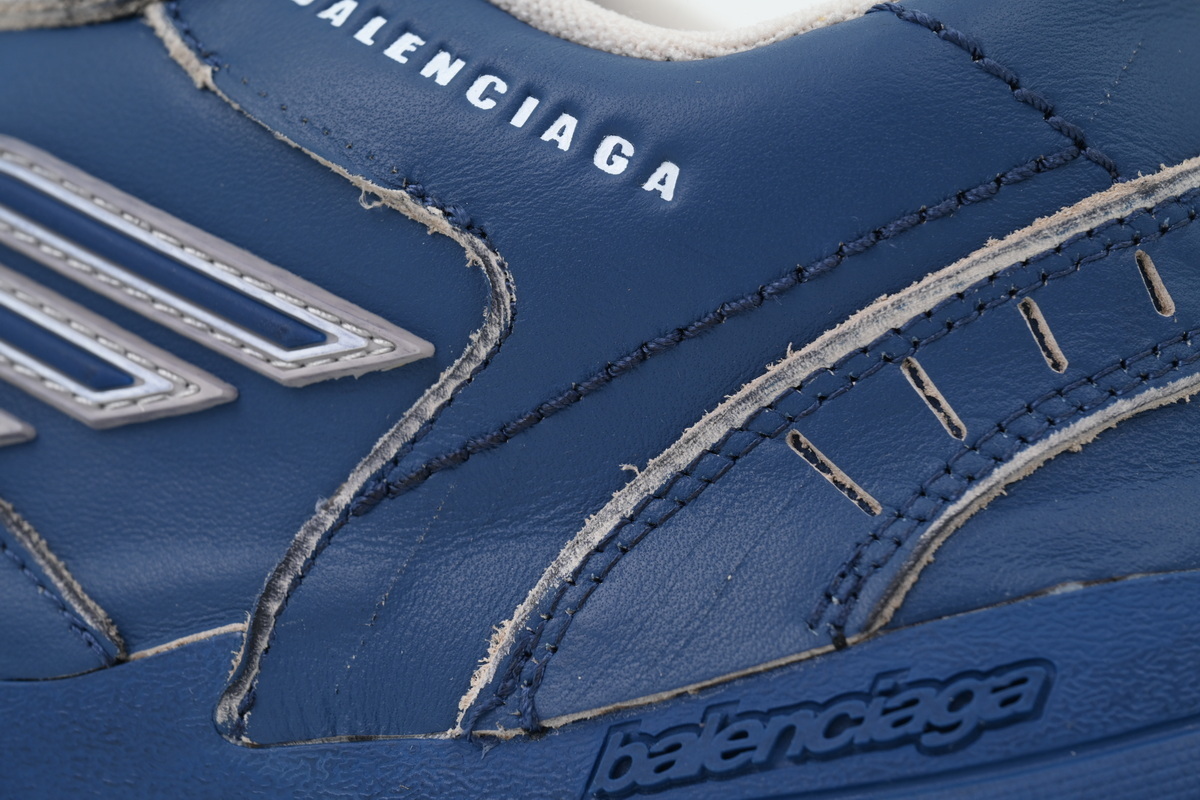 EM Sneakers Balenciaga Hamptons Worn-Out Sneaker Navy Blue