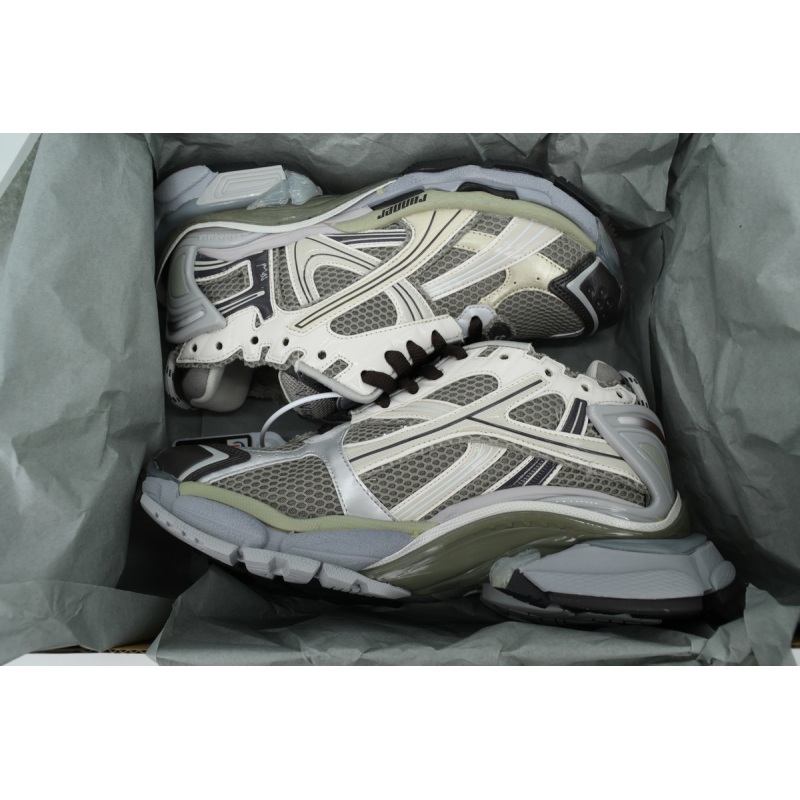 EM Sneakers Balenciaga Runner Sneaker Grey Brown