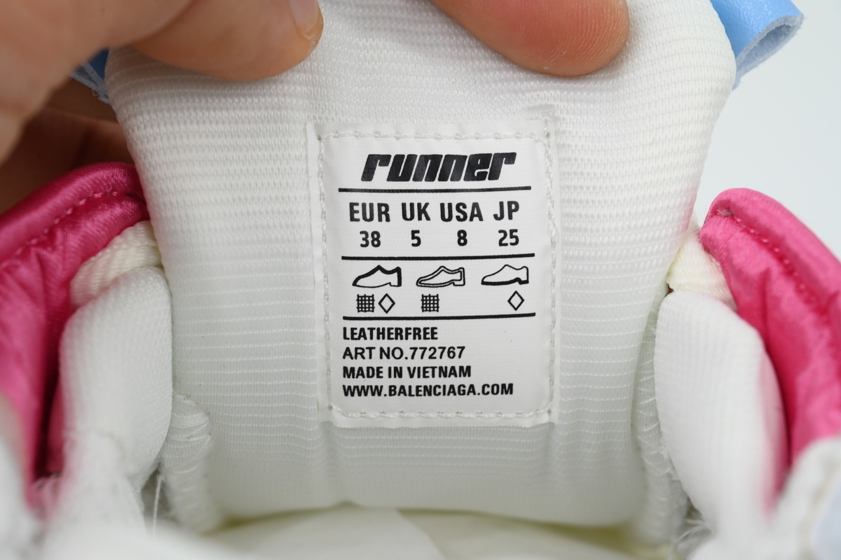 EM Sneakers Balenciaga Runner Sneaker Grey Multi-Color