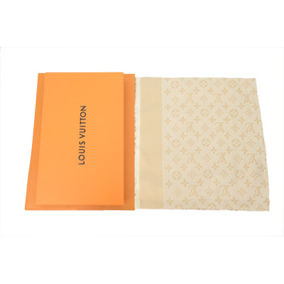EM Sneakers Louis Vuitton Scarf Monogram Denim Shawl 01