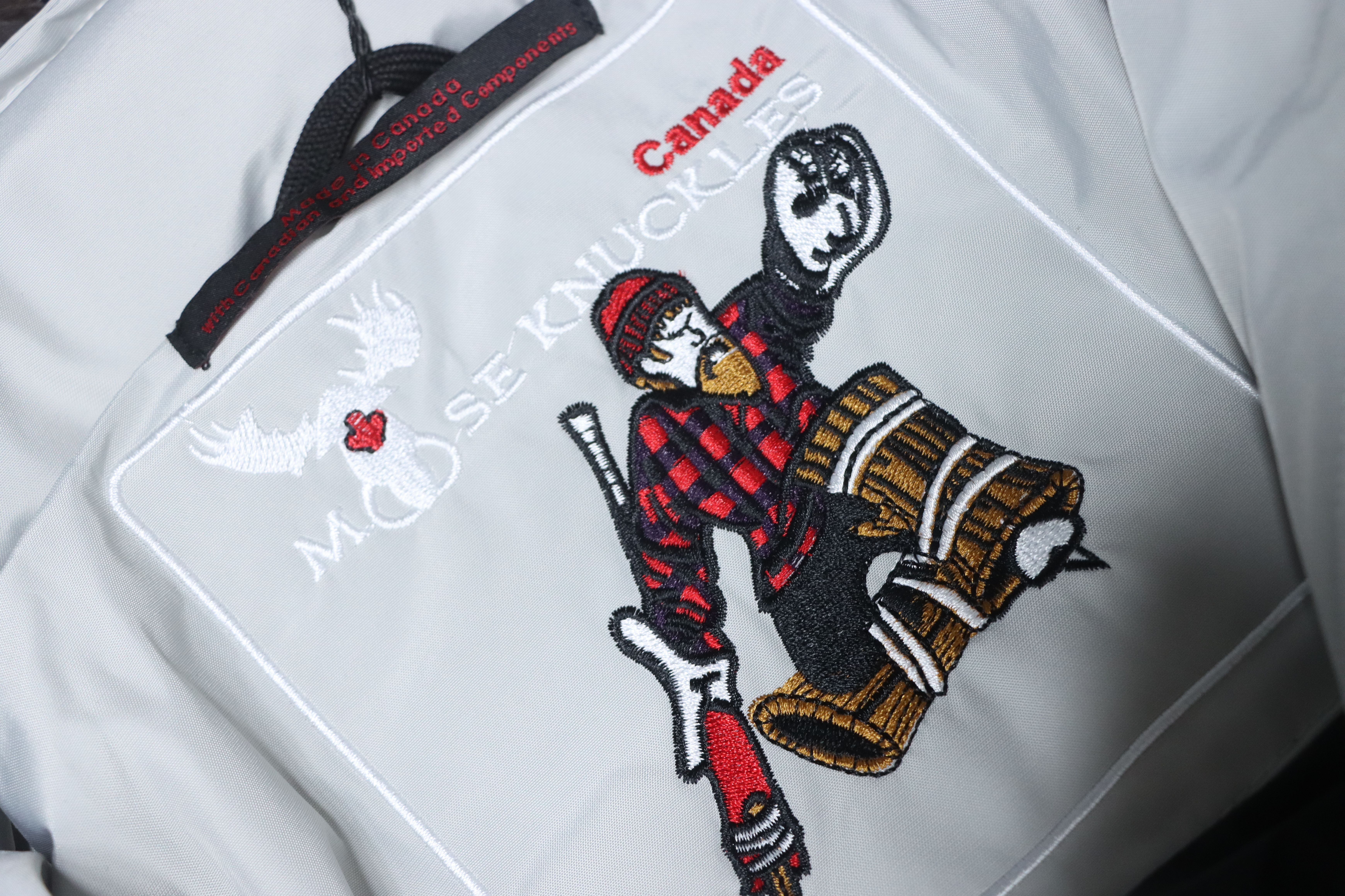 EM Sneakers Moose Knuckles Onyx Shearling Big Rider Down Jacket Gray