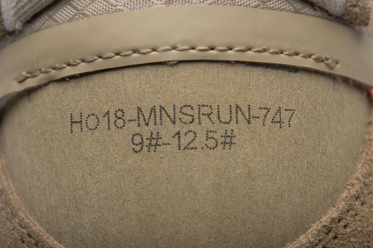 EM Sneakers Nike Air Max 90 × Off-White Desert Ore