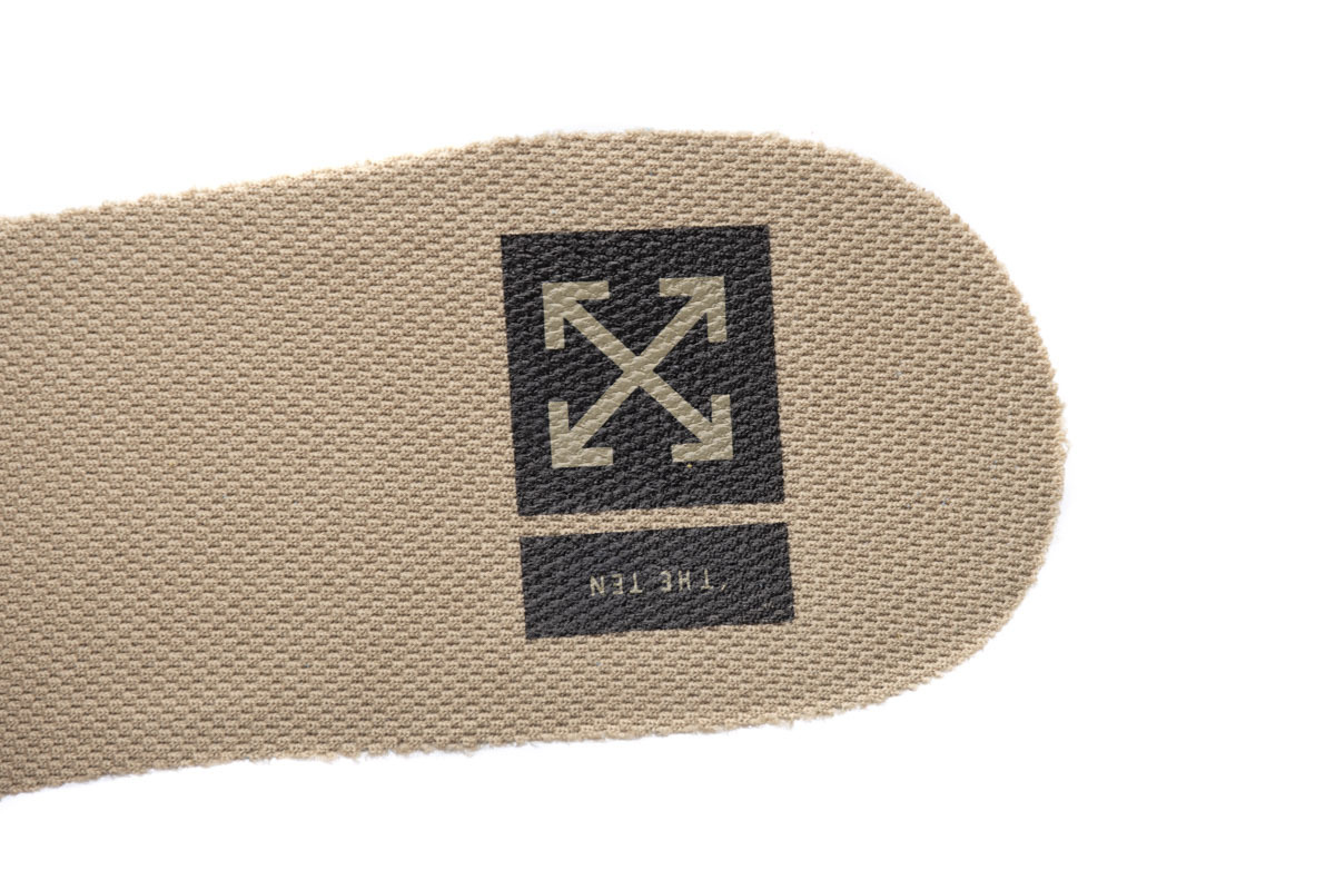 EM Sneakers Nike Air Max 90 × Off-White Desert Ore