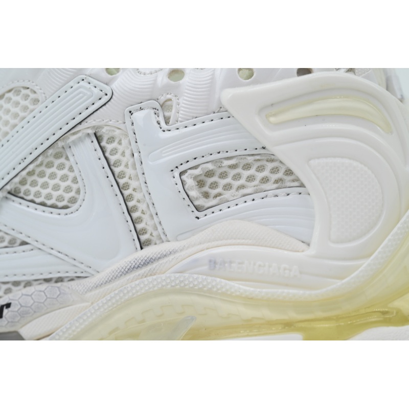 EM Sneakers Balenciaga Runner Sneaker White