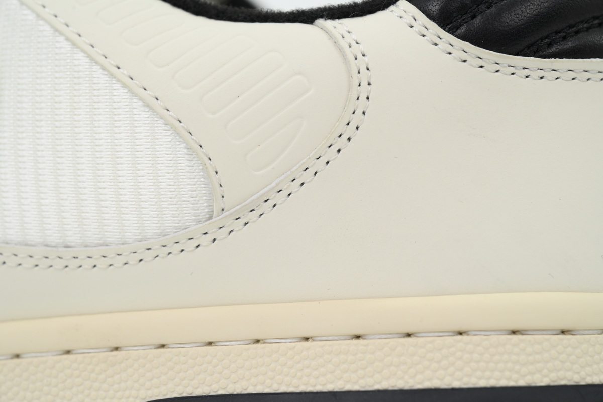 EM Sneakers Gucci MAC80 Black White