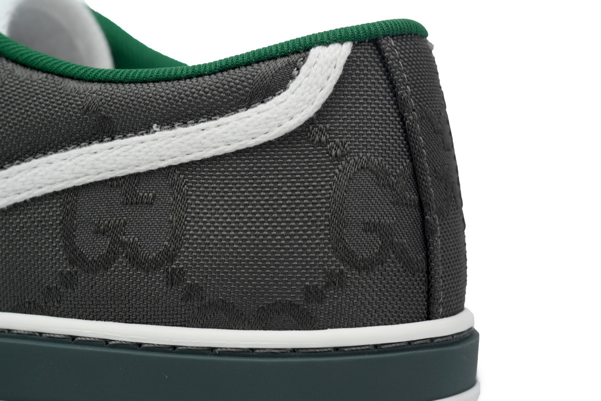 EM Sneakers Gucci Tennis 1977 Off The Grid Low ECONYL Dark Grey GG Blue Red White