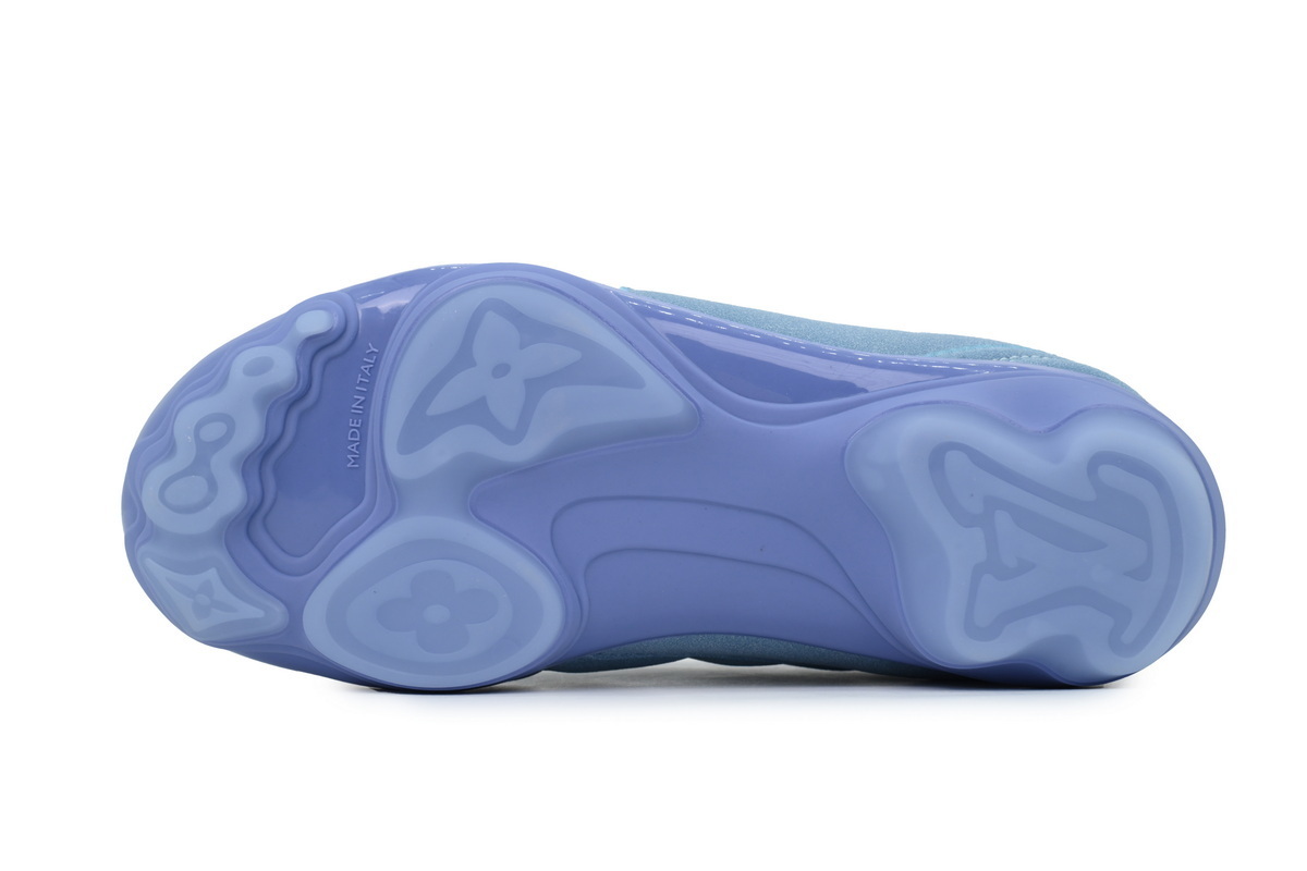 EM Sneakers Louis Vuitton LV Footprint Soccer Sneaker Sky Blue